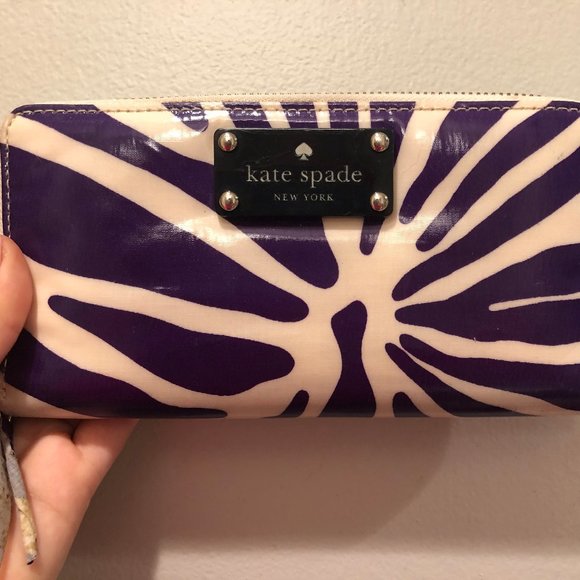 kate spade Handbags - Kate Spade Wallet